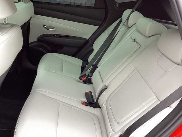 Hyundai TUCSON 1.6T Ultimate 5dr Engine Red