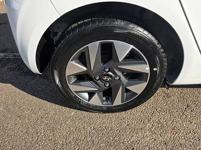 Hyundai i10 1.2 [79] Advance 5dr [Nav]