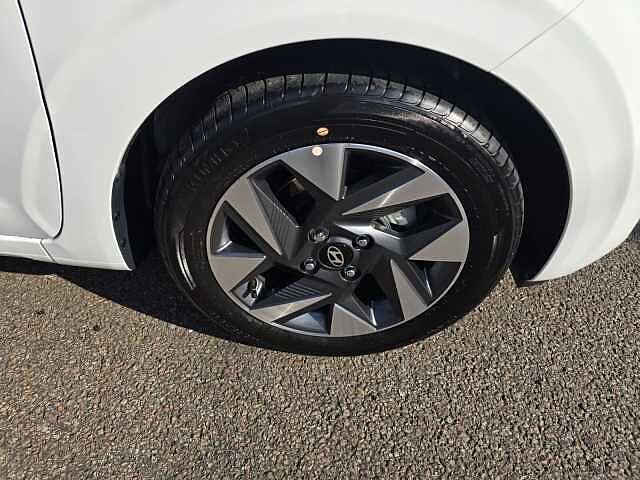 Hyundai i10 1.2 [79] Advance 5dr [Nav]