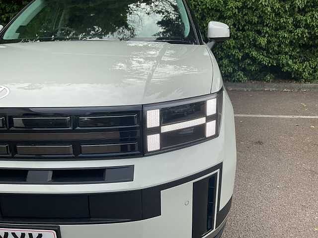 Hyundai Santa Fe 1.6 TGDi Hybrid Ultimate 5dr 4WD Auto