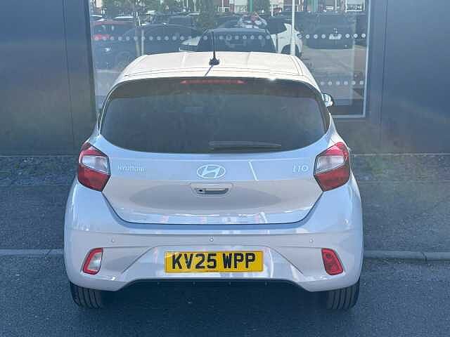 Hyundai i10 1.0 [63] Premium 5dr [Nav]