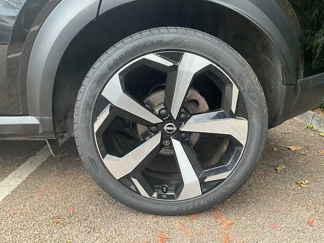 Nissan Juke 1.6 Hybrid Tekna 5dr Auto