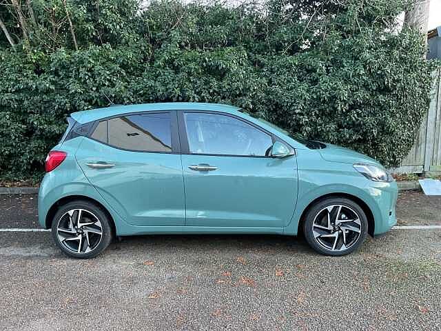 Hyundai i10 1.0 [63] Premium 5dr [Nav]