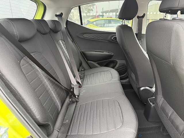 Hyundai i10 1.2 [79] Advance 5dr [Nav]