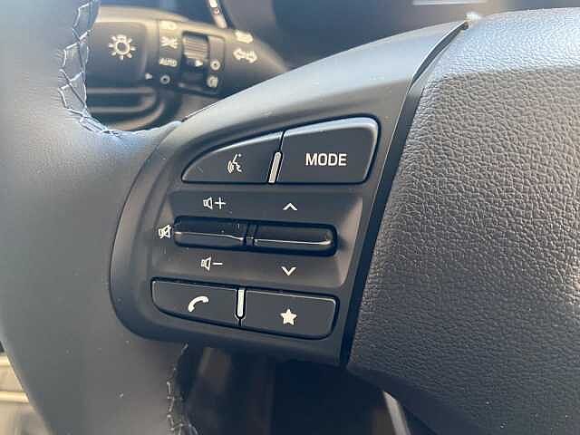 Hyundai i10 1.0 [63] Advance 5dr Auto [Nav]