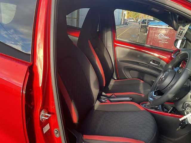 Toyota Aygo X 1.0 VVT-i Edge 5dr Auto