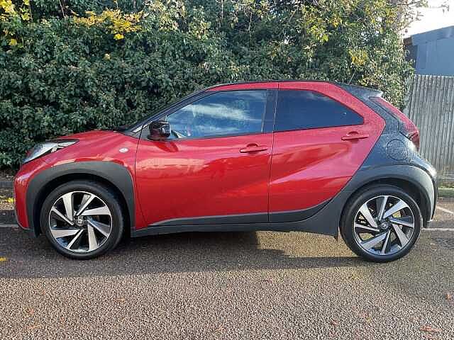 Toyota Aygo X 1.0 VVT-i Edge 5dr Auto