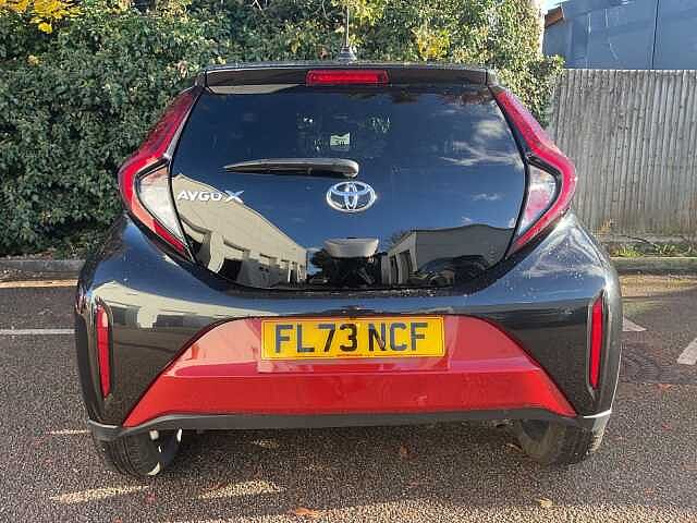 Toyota Aygo X 1.0 VVT-i Edge 5dr Auto