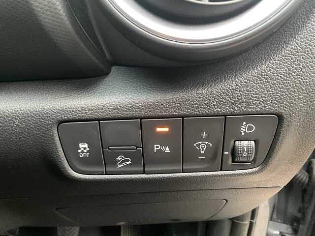 Hyundai Kona 1.0 TGDi 48V MHEV Premium 5dr