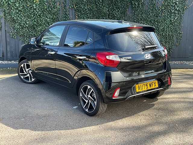Hyundai i10 1.2 [79] Premium 5dr [Nav]