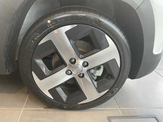 Hyundai Inster 85kW 02 49kWh 5dr Auto