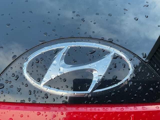 Hyundai TUCSON 1.6 TGDi 48V MHD Premium 5dr 2WD DCT Red