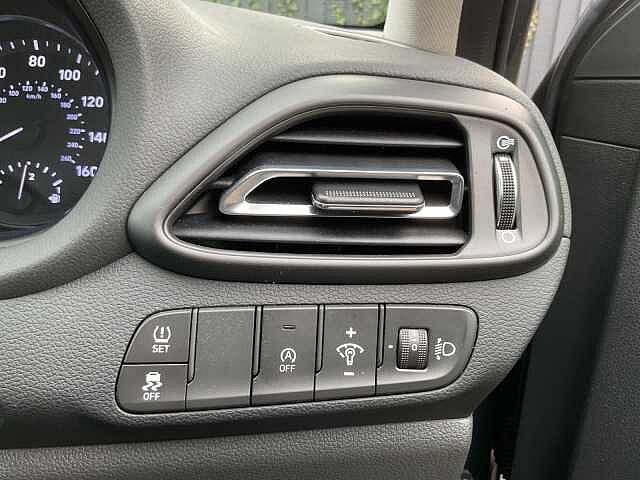 Hyundai i30 1.0T GDi SE Connect 5dr DCT