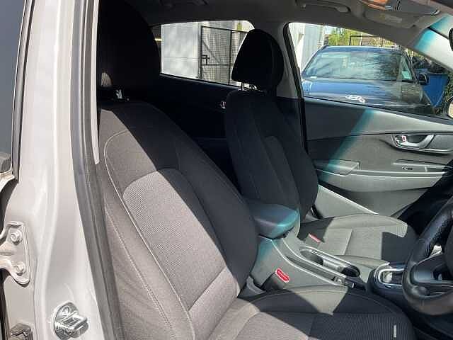 Hyundai Kona 1.6 GDi Hybrid Premium 5dr DCT