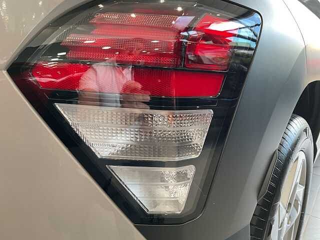Hyundai Kona 1.6T 138 Advance 5dr DCT