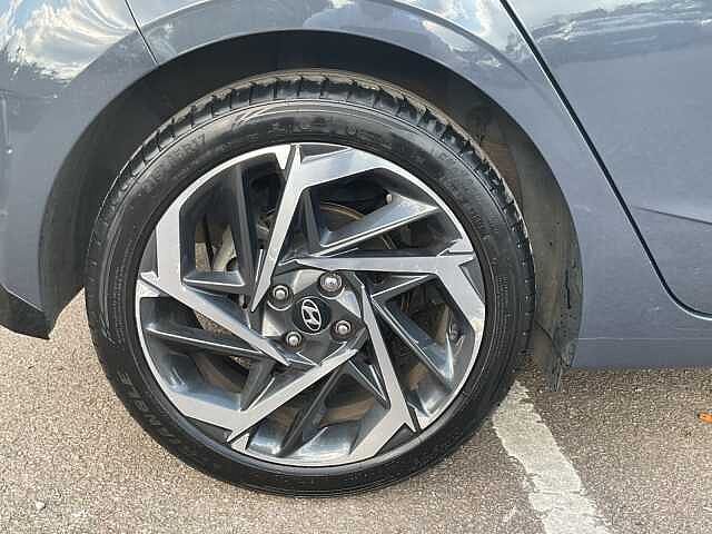 Hyundai i20 1.0T GDi 48V MHD Premium 5dr DCT