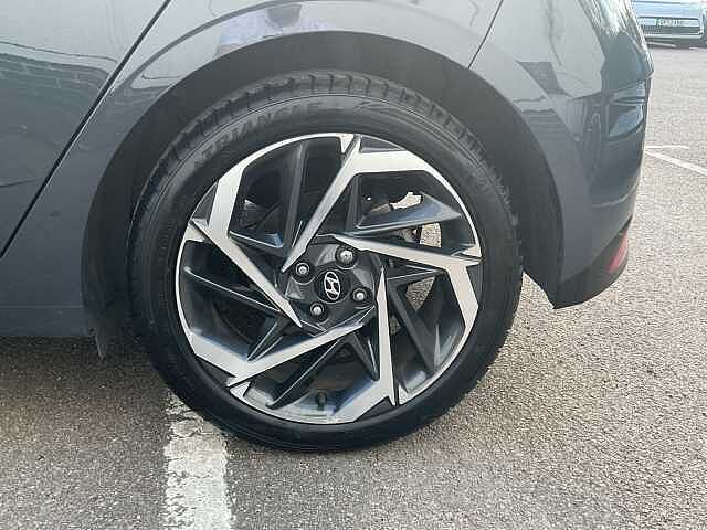 Hyundai i20 1.0T GDi 48V MHD Premium 5dr DCT