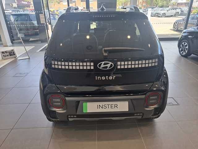 Hyundai Inster 85kW Cross 49kWh 5dr Auto