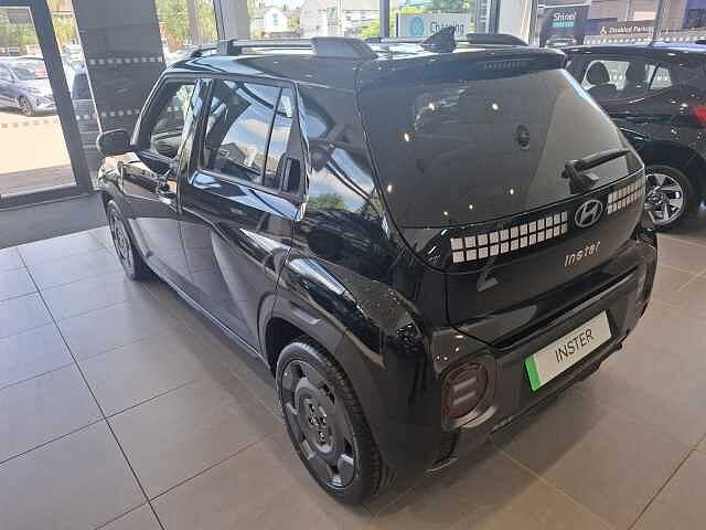 Hyundai Inster 85kW Cross 49kWh 5dr Auto