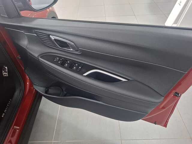 Hyundai BAYON 1.0 TGDi Ultimate 5dr Dragn Red-blkrf