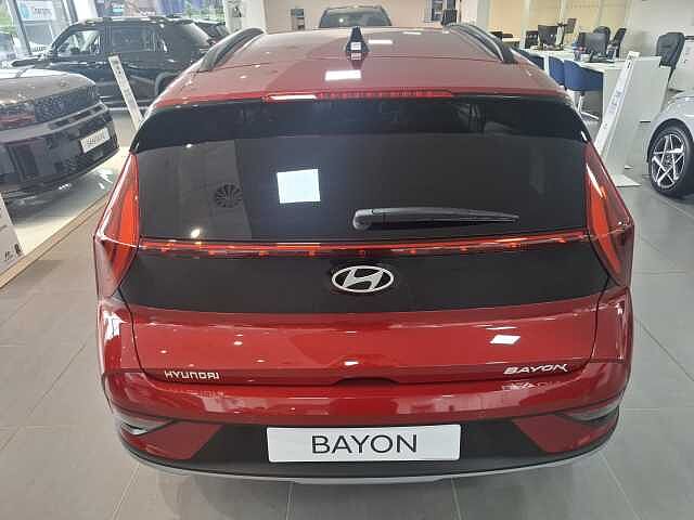 Hyundai BAYON 1.0 TGDi Ultimate 5dr Dragn Red-blkrf
