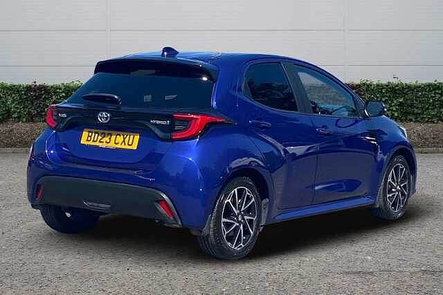 Toyota Yaris 1.5 Hybrid Design 5dr CVT