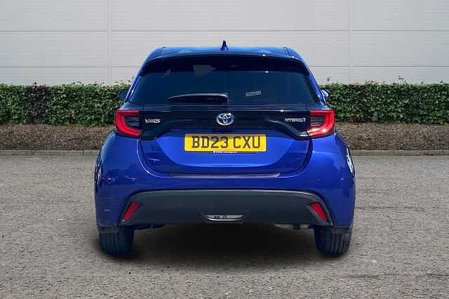 Toyota Yaris 1.5 Hybrid Design 5dr CVT