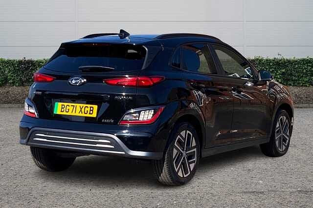 Hyundai KONA 150kW Premium 64kWh 5dr Auto