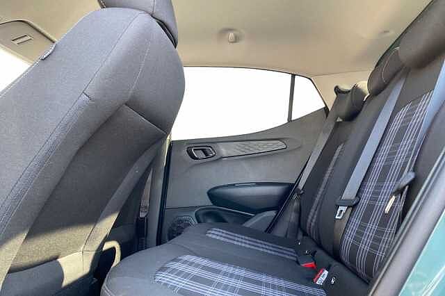 Hyundai i10 1.2 [79] Premium 5dr [Nav]