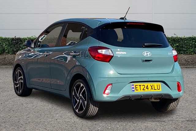 Hyundai i10 1.2 [79] Premium 5dr [Nav]