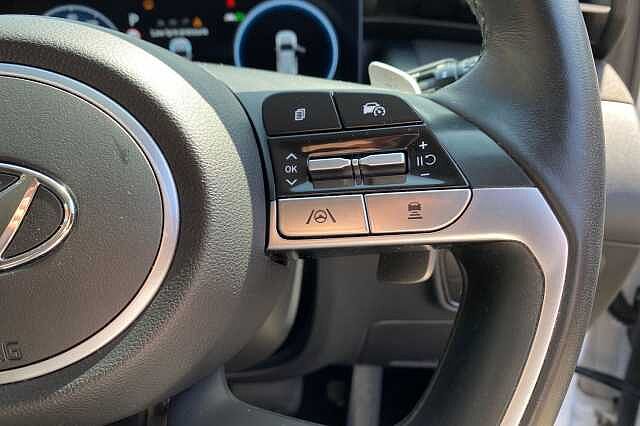 Hyundai TUCSON 1.6 TGDi Hybrid 230 Premium 5dr 2WD Auto Atlas White