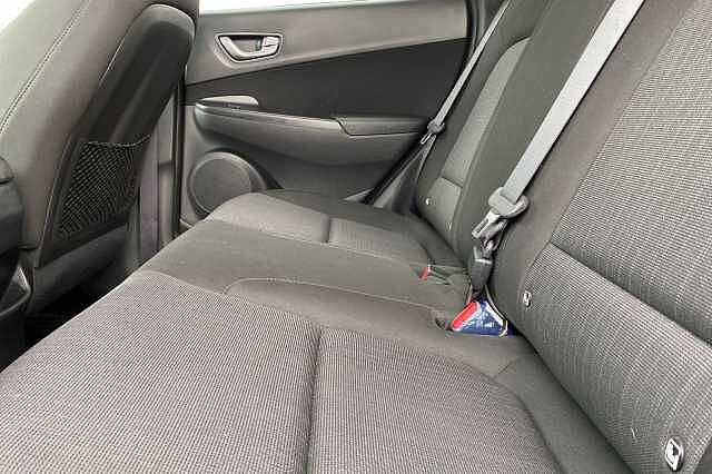 Hyundai KONA 1.6 GDi Hybrid Premium 5dr DCT Surfy Blue