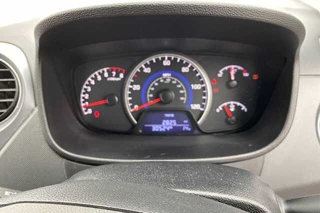 Hyundai i10 1.0 Play 5dr