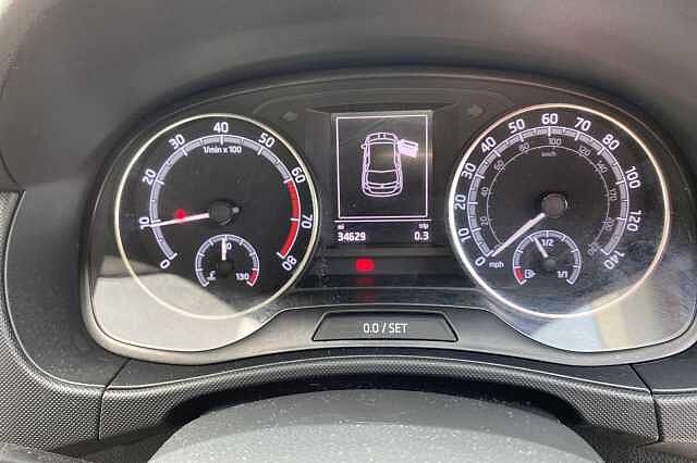 SKODA Fabia 1.0 TSI SE 5dr