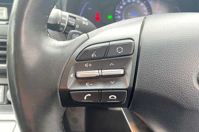 Hyundai KONA 150kW Premium SE 64kWh 5dr Auto