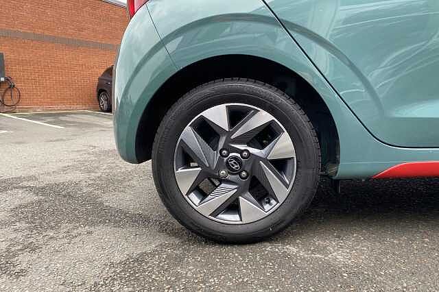 Hyundai i10 1.0 Advance 5dr