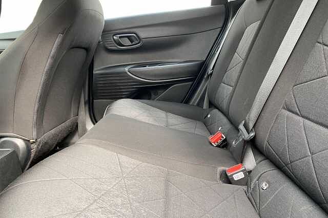 Hyundai BAYON 1.0 TGDi 48V MHEV SE Connect 5dr DCT