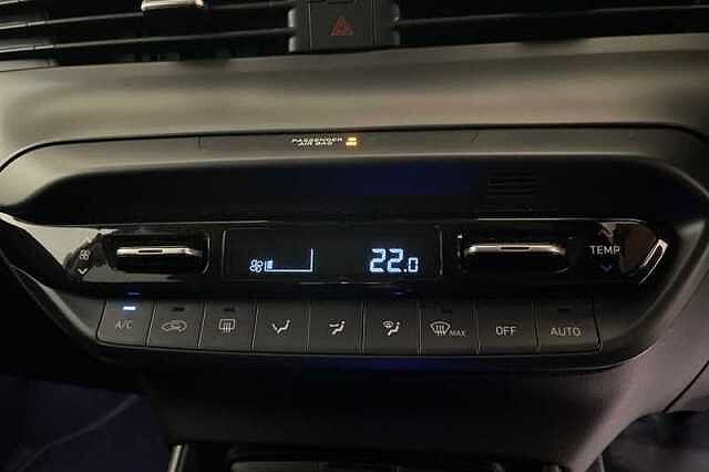 Hyundai BAYON 1.0 T-GDi Premium SUV 5dr Petrol DCT Euro 6 (s/s) (100 ps)