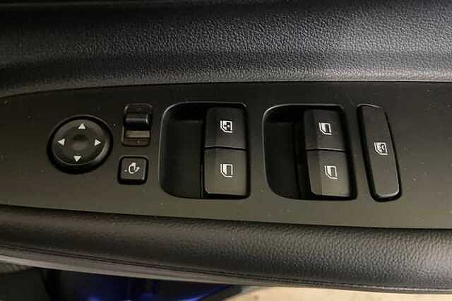 Hyundai BAYON 1.0 T-GDi Premium SUV 5dr Petrol DCT Euro 6 (s/s) (100 ps)