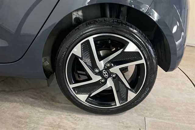 Hyundai I10 1.0 Premium Hatchback 5dr Petrol Auto Euro 6 (s/s) (67 ps) Aurora Grey