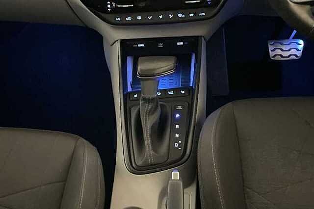 Hyundai BAYON 1.0 T-GDi MHEV Ultimate SUV 5dr Petrol Hybrid DCT Euro 6 (s/s) (100 ps) Blue