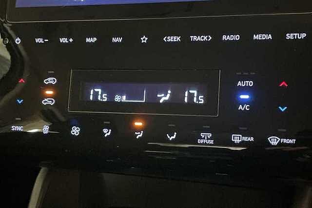 Hyundai TUCSON 1.6 T-GDi SE Connect SUV 5dr Petrol Manual Euro 6 (s/s) (150 ps) Red