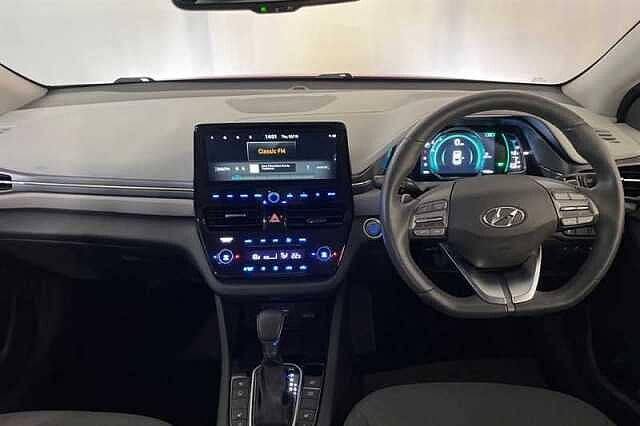 Hyundai IONIQ 1.6 h-GDi 8.9kWh Premium Hatchback 5dr Petrol Plug-in Hybrid DCT Euro 6 (s/s) (1
