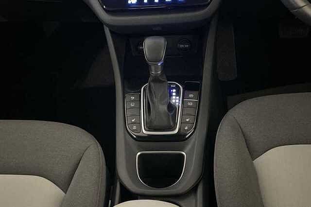 Hyundai IONIQ 1.6 h-GDi 8.9kWh Premium Hatchback 5dr Petrol Plug-in Hybrid DCT Euro 6 (s/s) (1