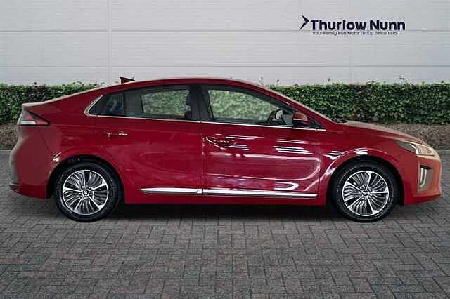 Hyundai IONIQ 1.6 h-GDi 8.9kWh Premium Hatchback 5dr Petrol Plug-in Hybrid DCT Euro 6 (s/s) (1