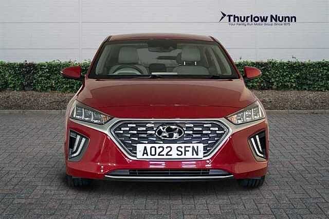 Hyundai IONIQ 1.6 h-GDi 8.9kWh Premium Hatchback 5dr Petrol Plug-in Hybrid DCT Euro 6 (s/s) (1