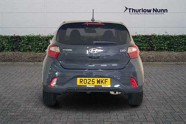 Hyundai i10 1.0 Premium Hatchback 5dr Petrol Auto Euro 6 (s/s) (63 ps)