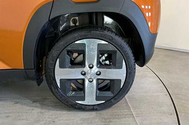 Hyundai INSTER Long Range 49kWh 02 SUV 5dr Electric Auto (115 ps) Sienna Orange