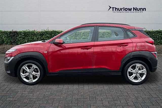 Hyundai KONA 1.0 T-GDi MHEV SE Connect SUV 5dr Petrol Hybrid Manual Euro 6 (s/s) (120 ps) Red