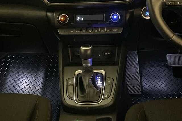 Hyundai KONA 1.6 h-GDi Premium SUV 5dr Petrol Hybrid DCT Euro 6 (s/s) (141 ps) Black